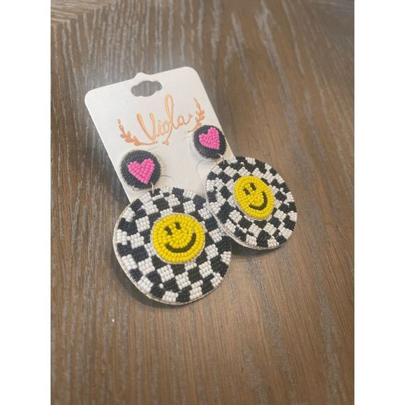 Black and White Checker Happy Face Seed Bead Earrings - Picture 3 of 3